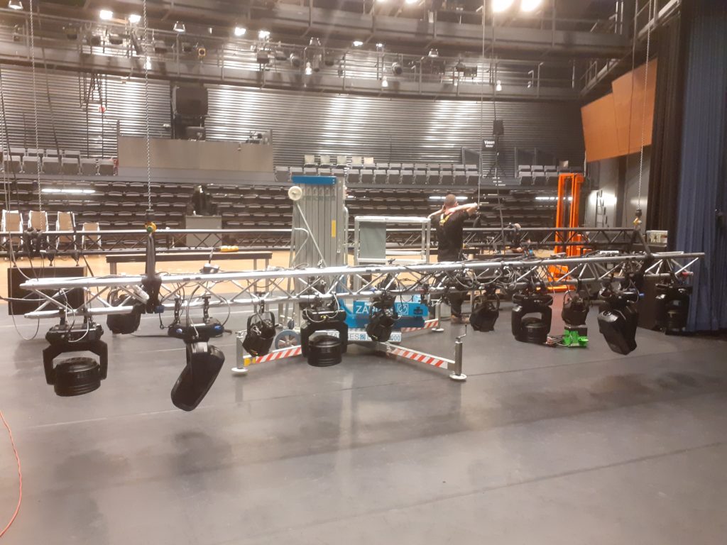 Liikkuva valonheitin