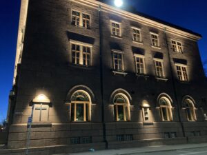 LED-valaistus julkisivussa