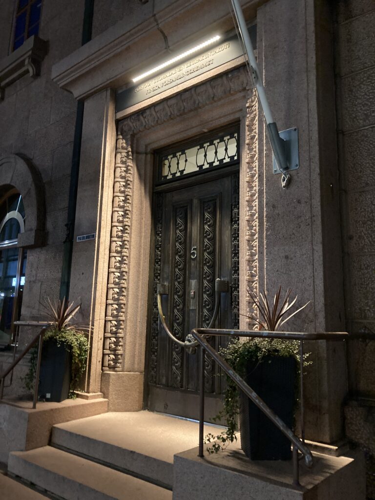 Porvoon julkisivuvalaistus seurakuntatalo